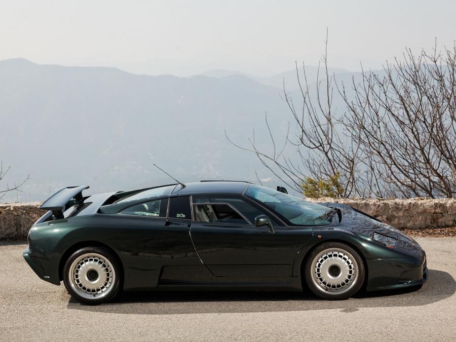  Bugatti EB110 GT 1992 года  (фото 21 из 44)